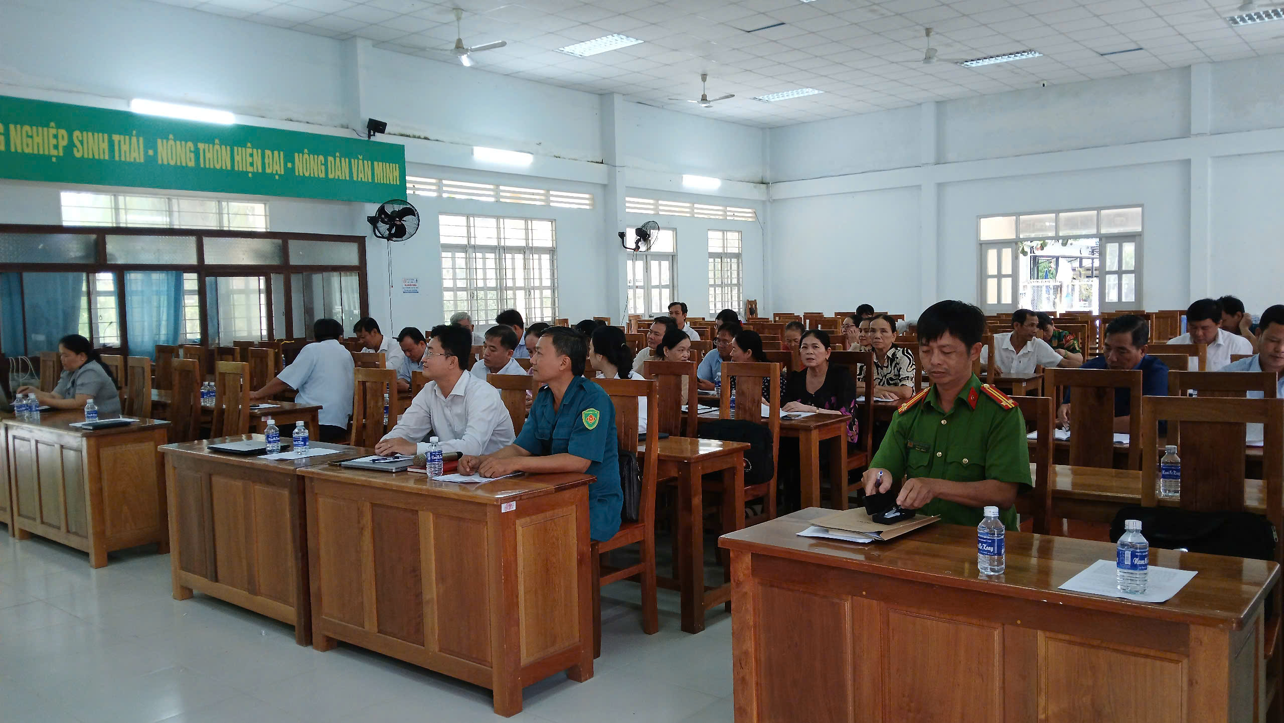 Xã Quới Điền tổ chức họp Ban Chỉ huy Phòng thủ dân sự năm 2025