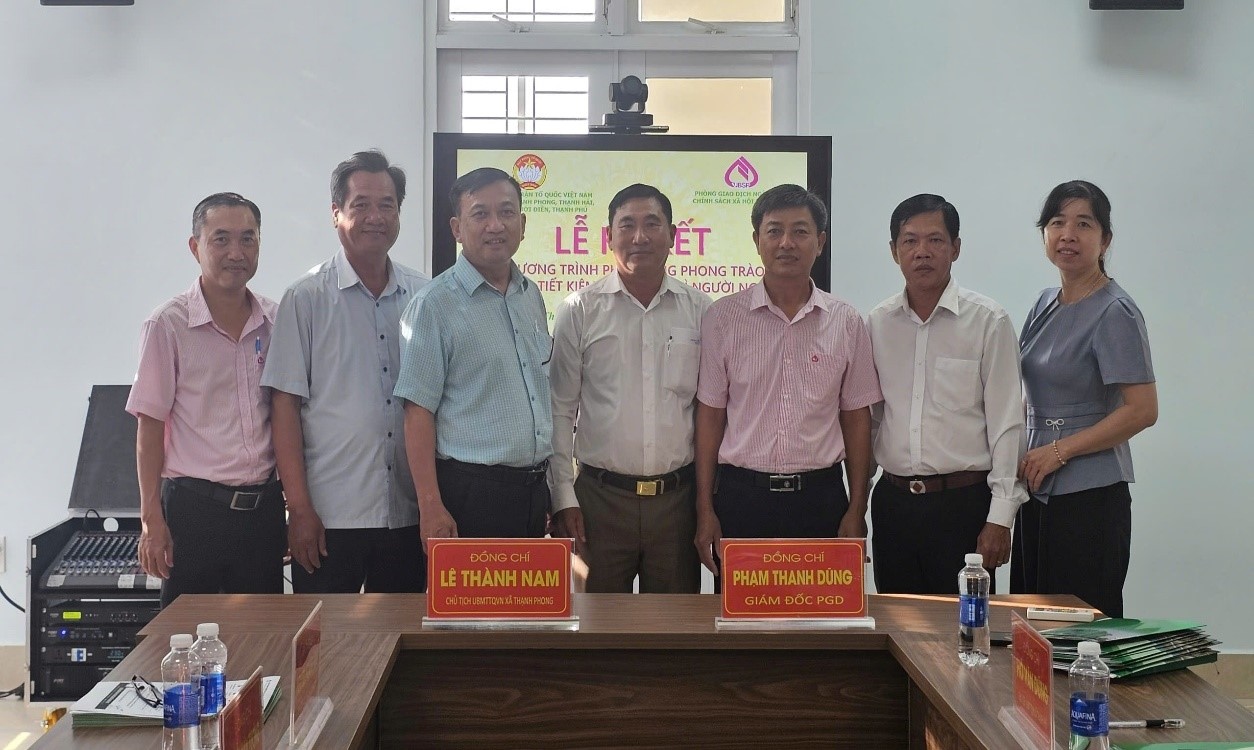 Lan tỏa phong trào “gửi tiền tiết kiệm chung tay vì người nghèo”